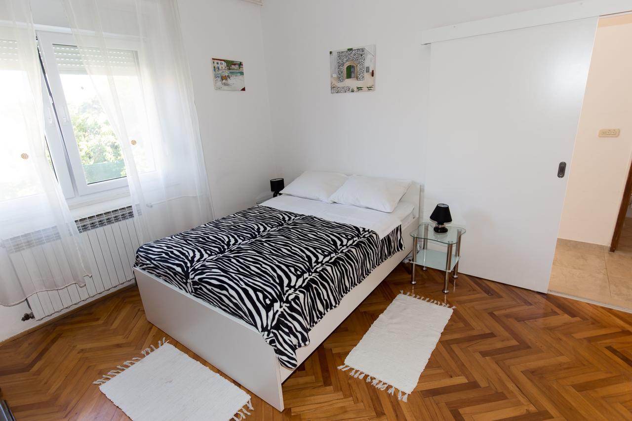 Davorka Apartma Bozava